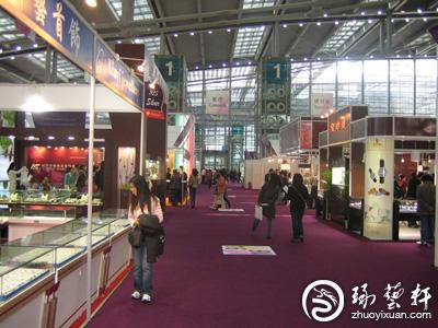 第十五届中国工艺美术暨古典家具、珠宝玉石博览会