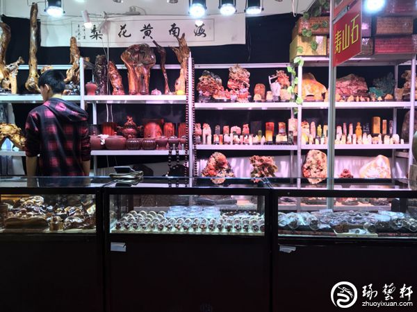 中国(杭州)国际珠宝玉石艺术品博览会拉开帷幕