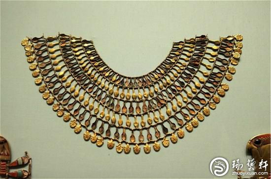 尼罗河的魅力：古埃及珠宝